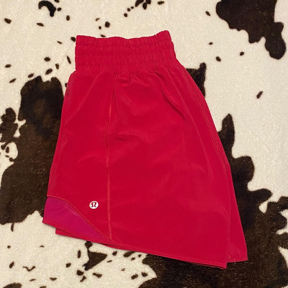 Lululemon hotty hot shorts